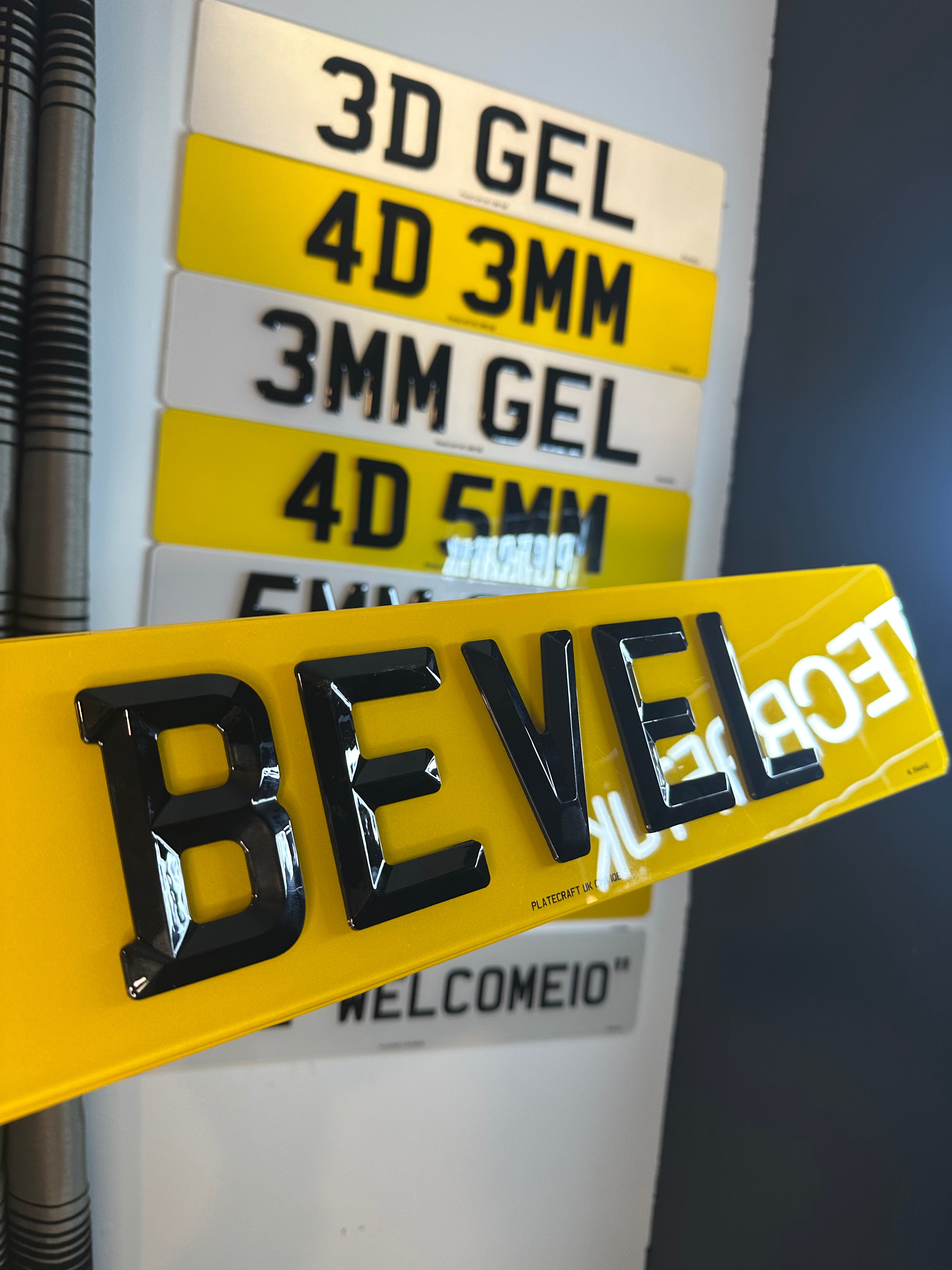 4D retro number plates 
