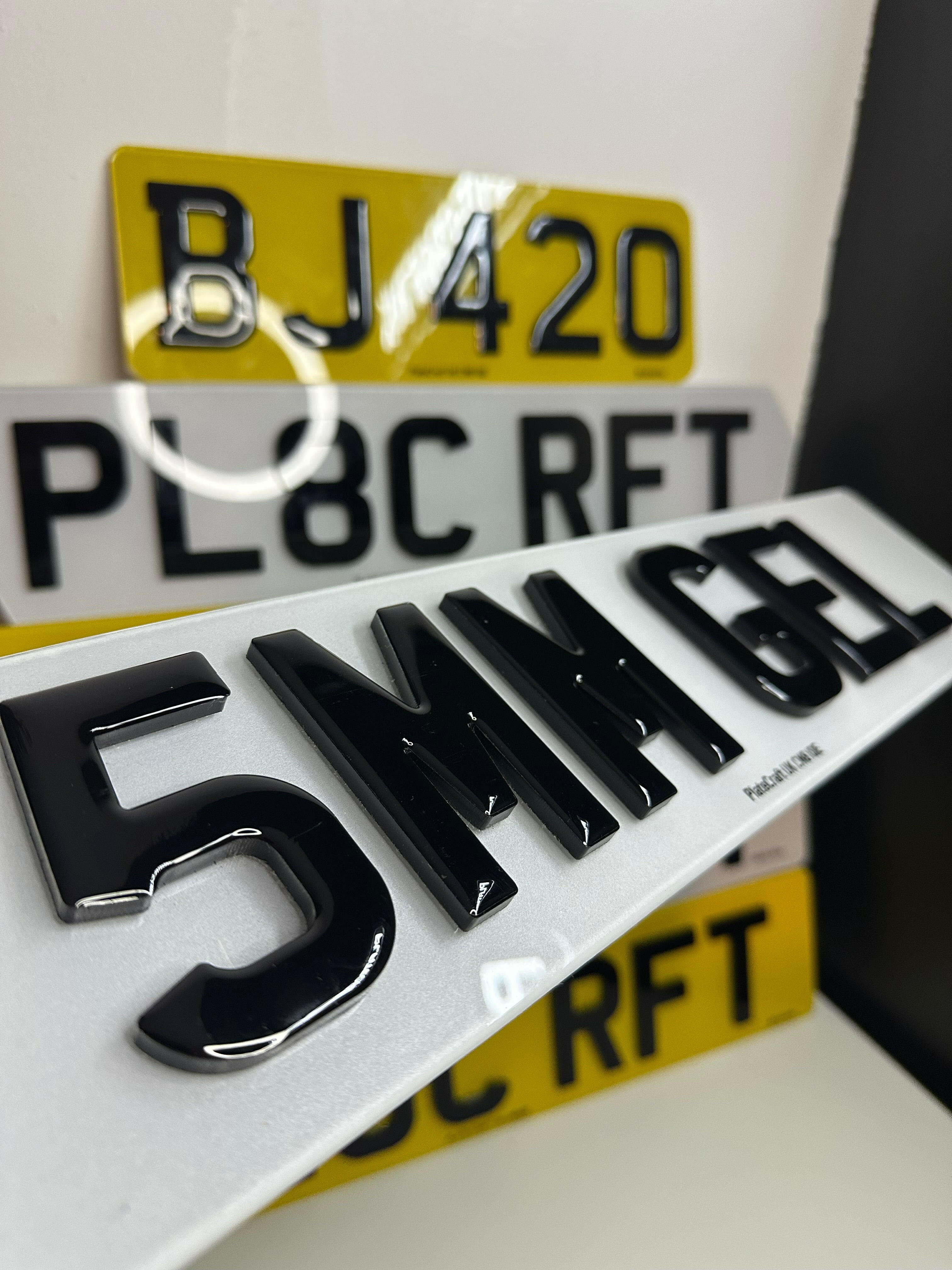 4D gel number plates